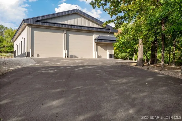 $21,000,000 | 360 Tree Wood Drive, Lake Ozark, MO 65049