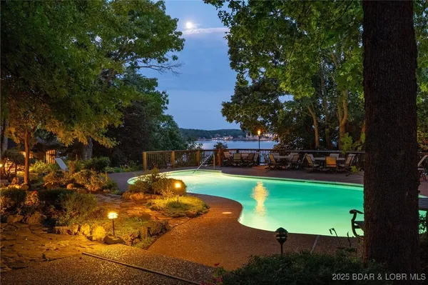 $21,000,000 | 360 Tree Wood Drive, Lake Ozark, MO 65049