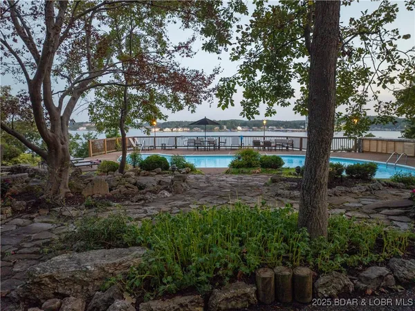 $21,000,000 | 360 Tree Wood Drive, Lake Ozark, MO 65049