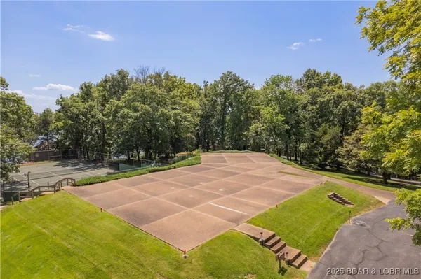 $21,000,000 | 360 Tree Wood Drive, Lake Ozark, MO 65049