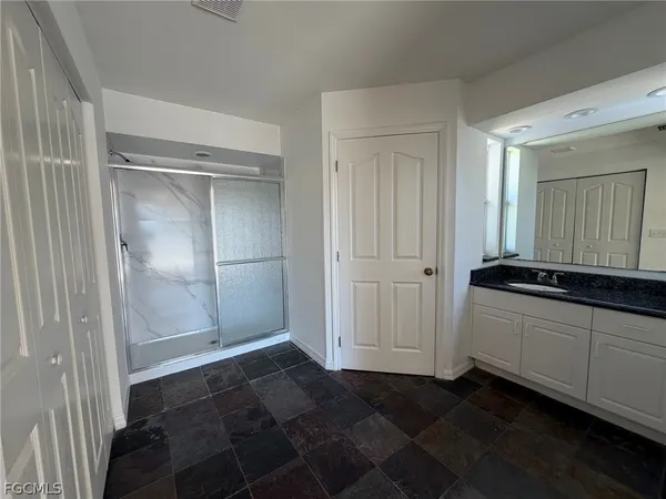 $1,950 | 414 Southeast 7th Street, Cape Coral, FL 33990