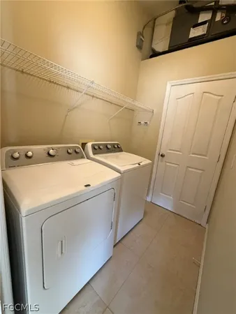 $1,950 | 414 Southeast 7th Street, Cape Coral, FL 33990