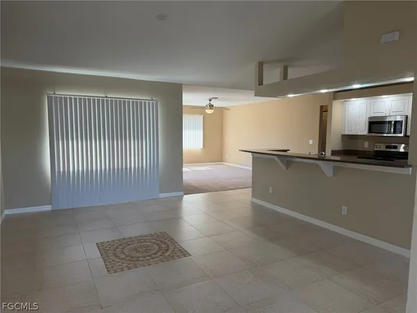 $1,950 | 414 Southeast 7th Street, Cape Coral, FL 33990