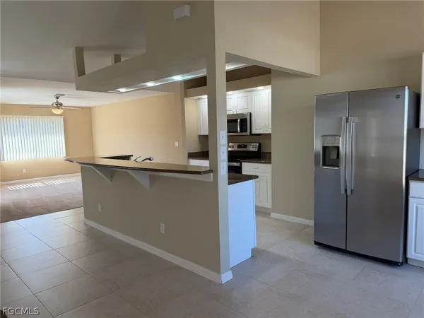 $1,950 | 414 Southeast 7th Street, Cape Coral, FL 33990