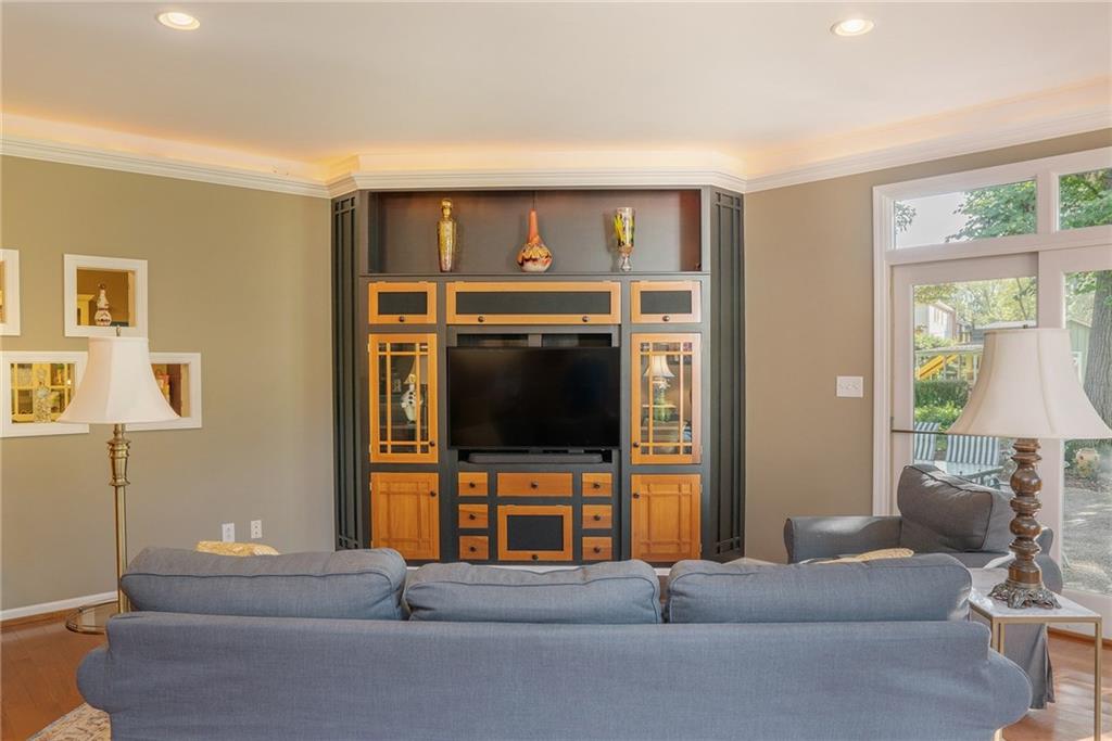 7849 Rucker Road Indianapolis, IN 46250 - Photo 13 of 44 Gallery Image 13