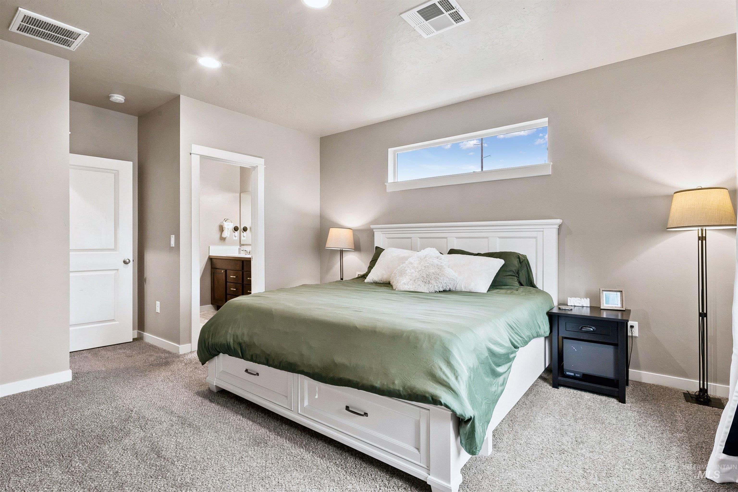 12048 West Victory Road Boise, ID 83709 - Photo 18 of 36