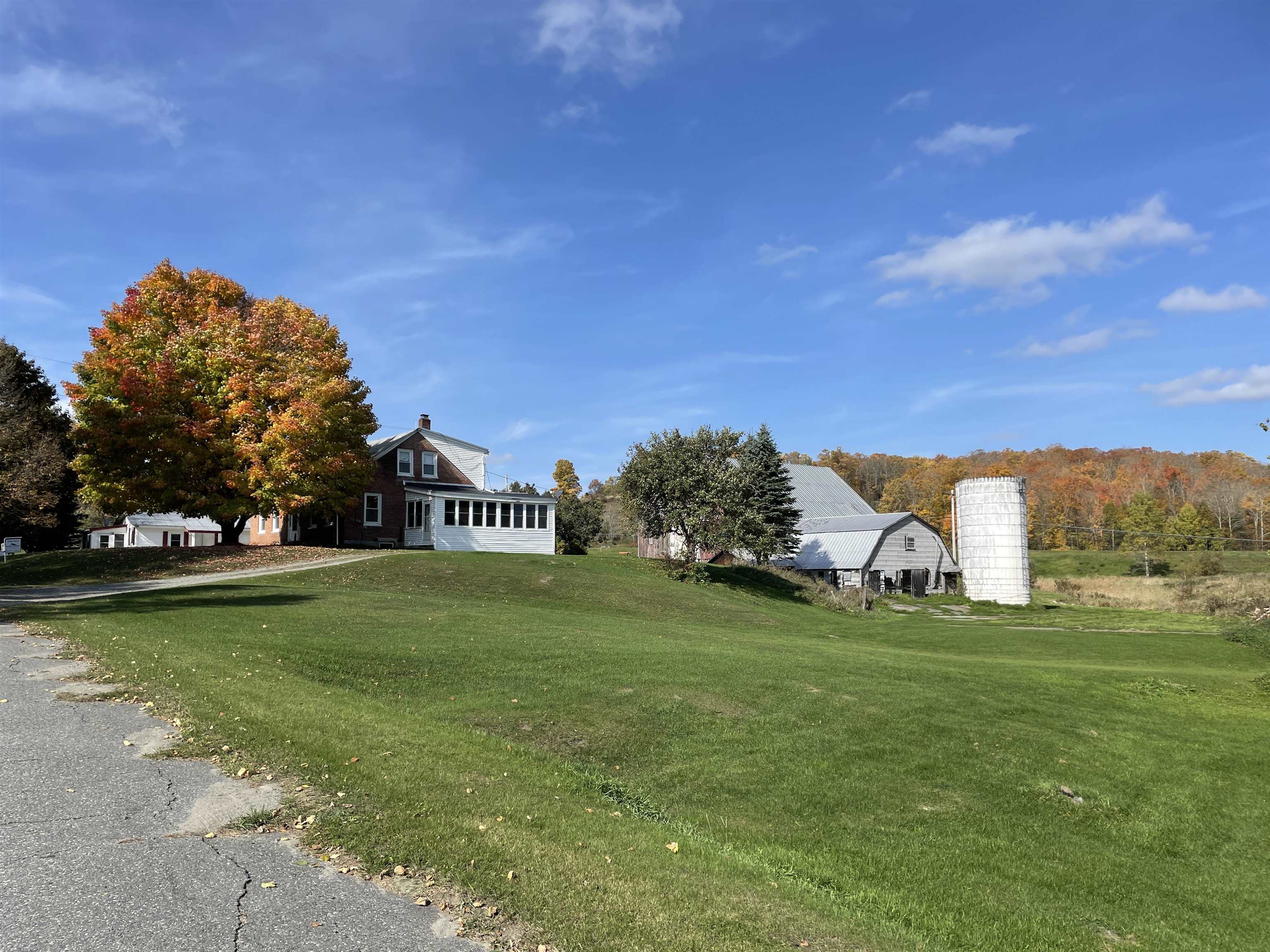 787 Parker Road Danville, VT 05828 - Photo 3 of 34 Gallery Image 3