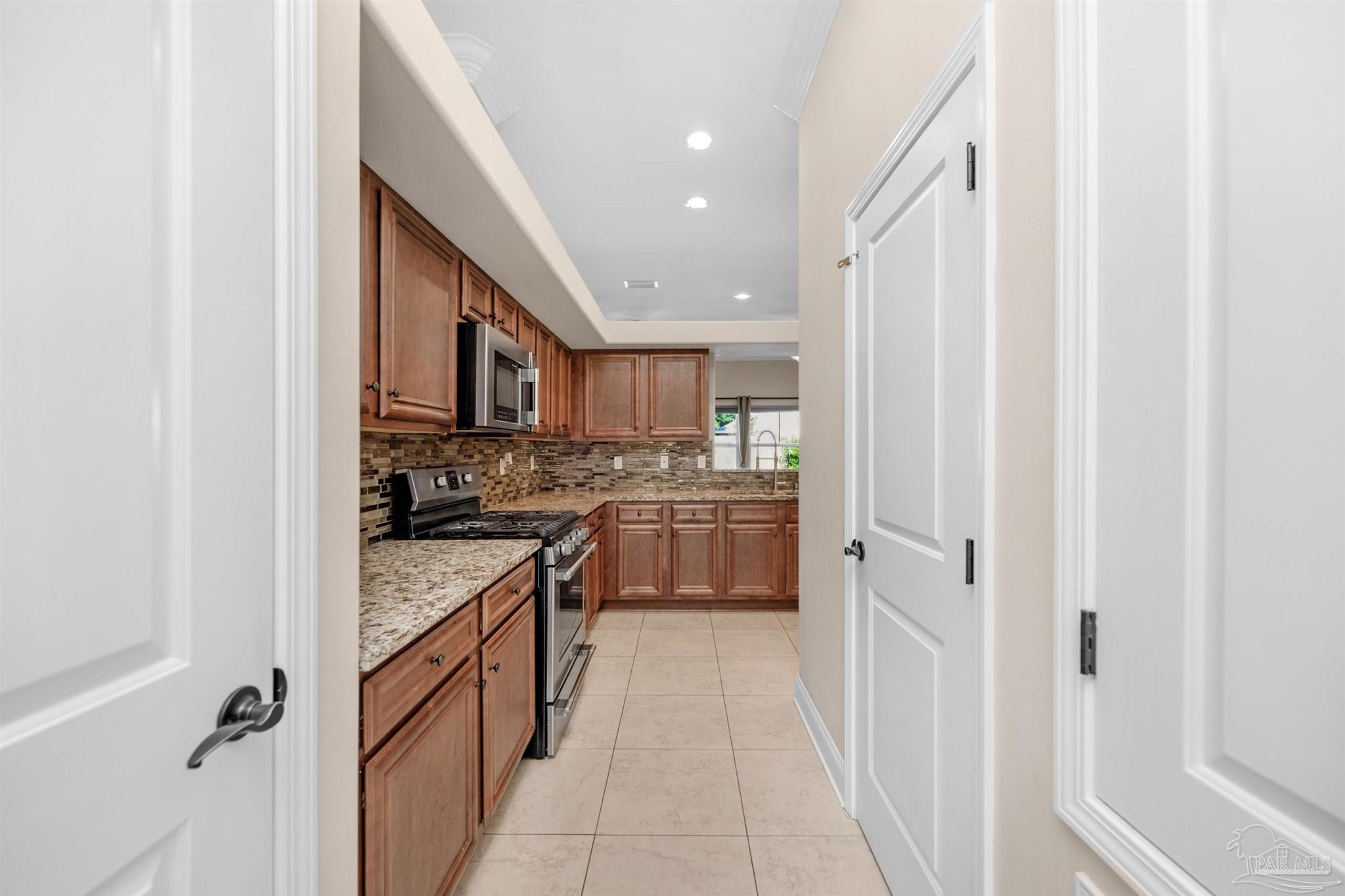 116 Wellington Road Fort Walton Beach, FL 32547 - Photo 3 of 56 Gallery Image 3