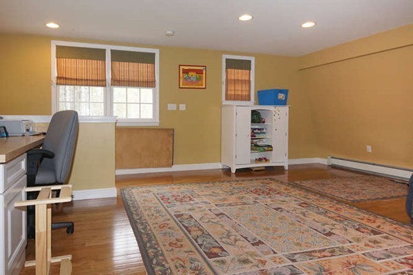 125 Lincoln Road Walpole, MA 02081 - Photo 13 of 26 Gallery Image 13
