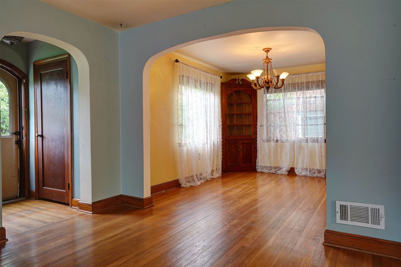 2927 Winters Road Huntington, WV 25702 - Photo 5 of 32 Gallery Image 5