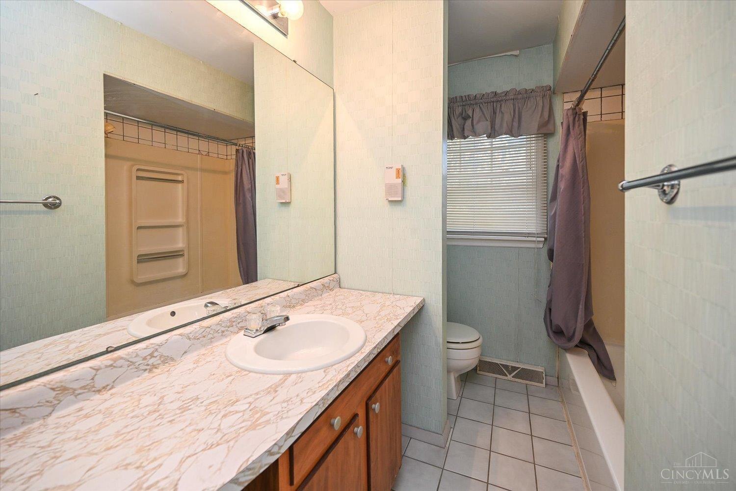 3992 East Kemper Road Sharonville, OH 45241 - Photo 28 of 48