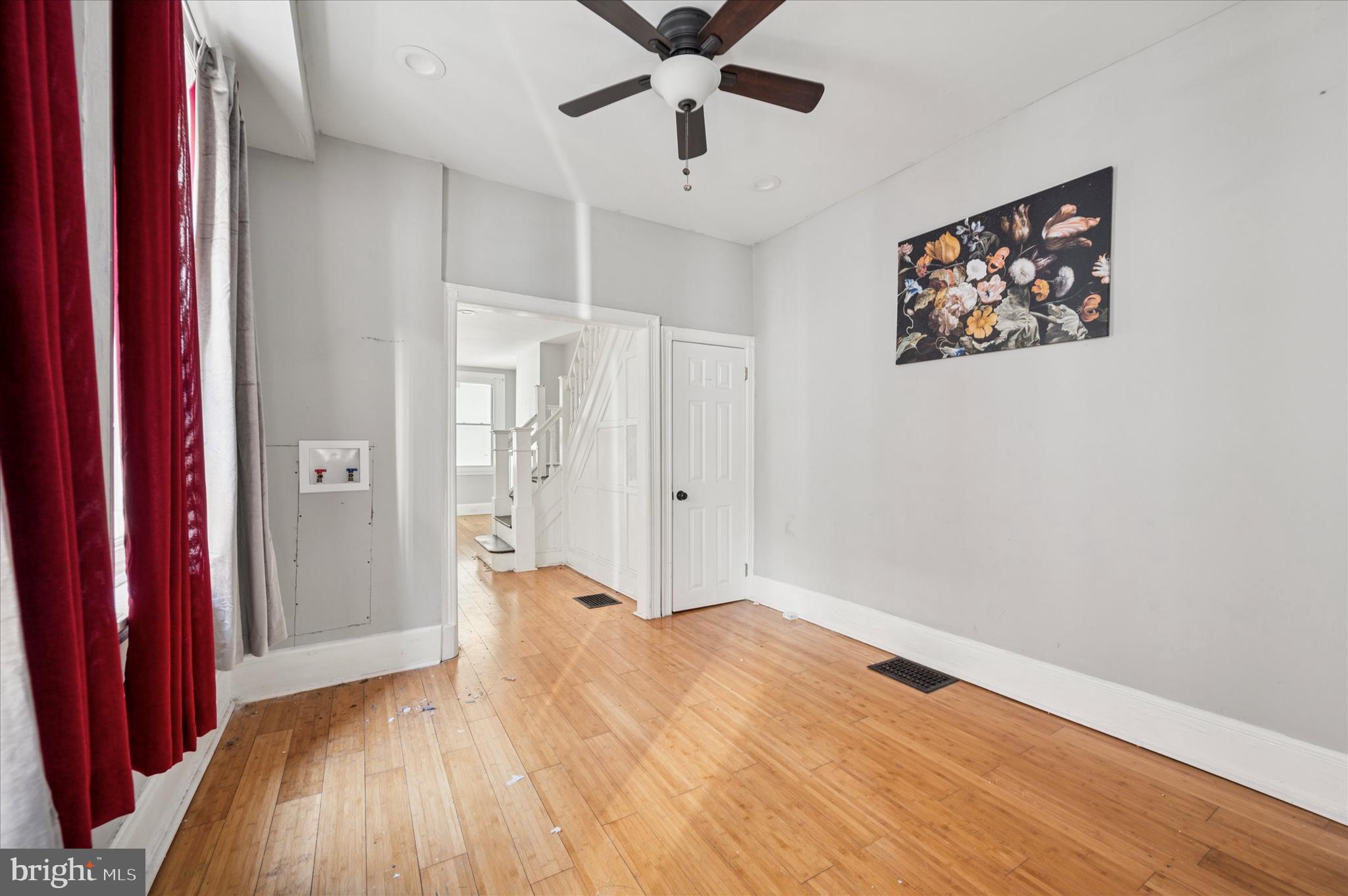 809 East Locust Avenue Philadelphia, PA 19138 - Photo 15 of 23 a view of empty room with wooden floor
