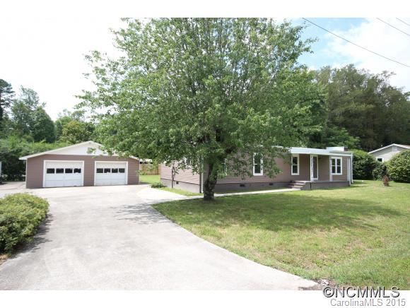400 Big Bend Road Brevard, NC 28712 - Photo 1 of 17 Gallery Image 1