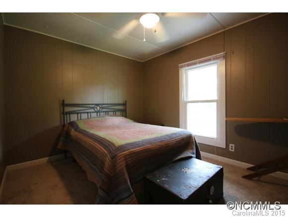400 Big Bend Road Brevard, NC 28712 - Photo 7 of 17 Gallery Image 7