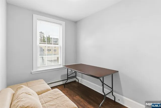 $500,000 | 328 Hawthorne Street, Orange, NJ 07050