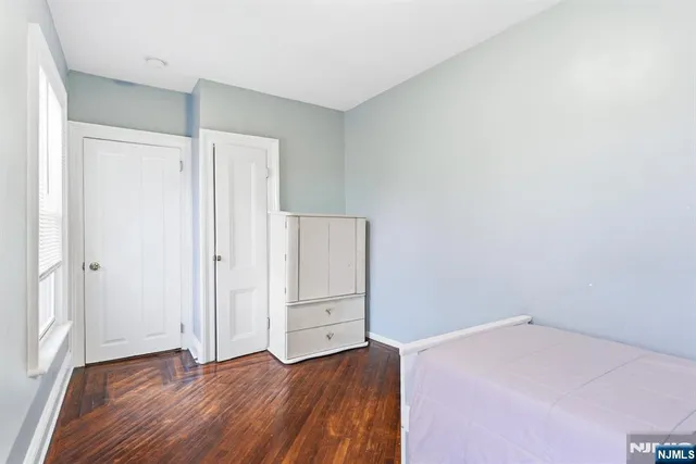 $500,000 | 328 Hawthorne Street, Orange, NJ 07050