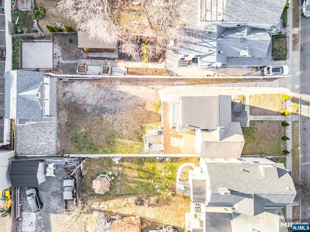 $500,000 | 328 Hawthorne Street, Orange, NJ 07050