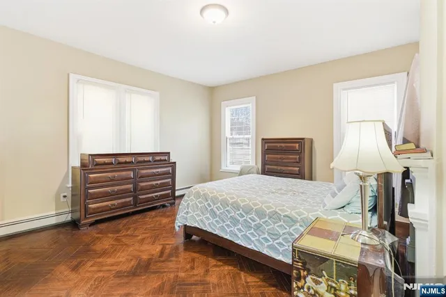 $500,000 | 328 Hawthorne Street, Orange, NJ 07050