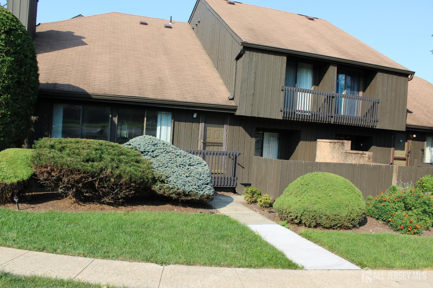 157 Westgate Drive Edison, NJ 08820 - Photo 40 of 40 a view of a back yard of the house
