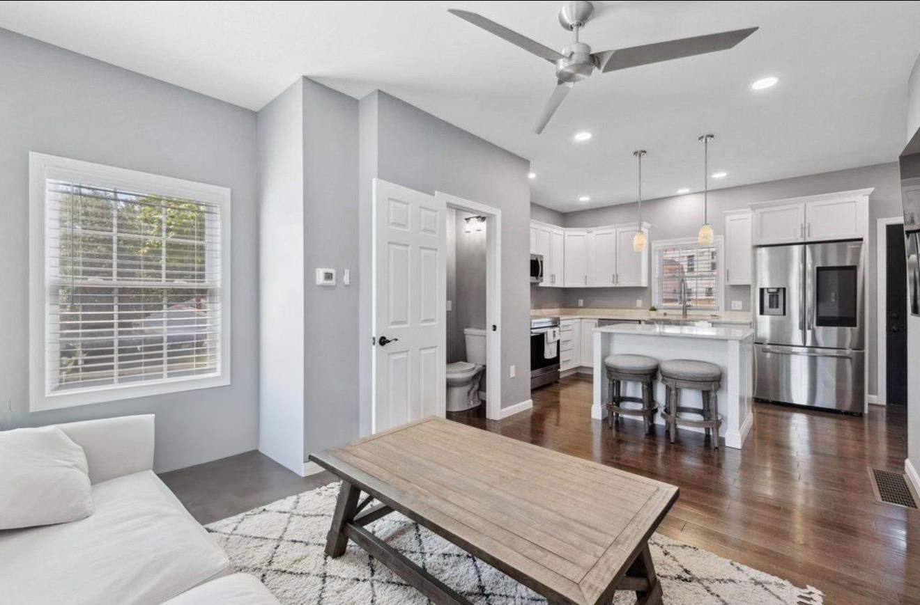 2 L Bowers Road Derry, NH 03038 - Photo 4 of 13