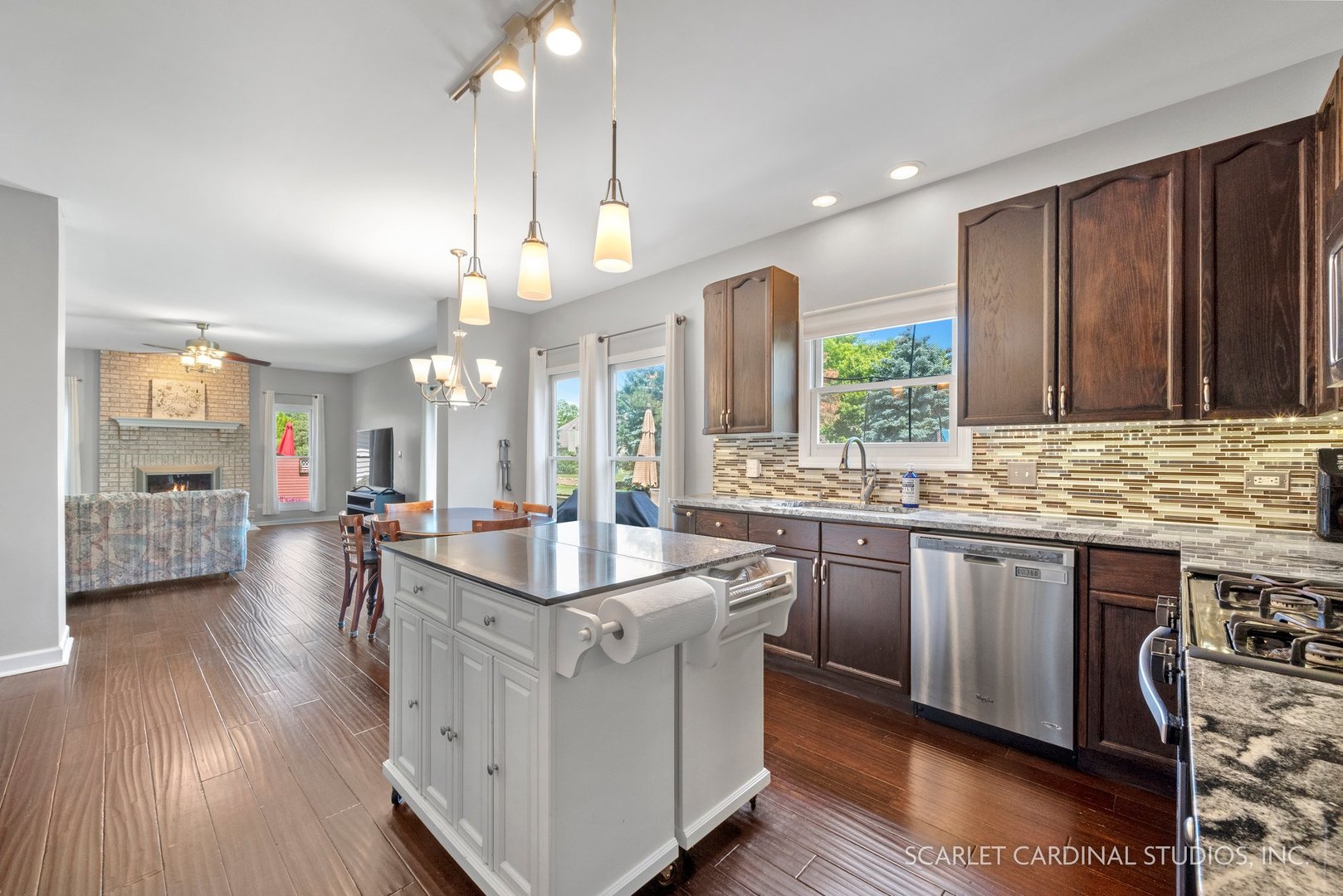 14801 Hawthorne Circle Plainfield, IL 60544 - Photo 8 of 29