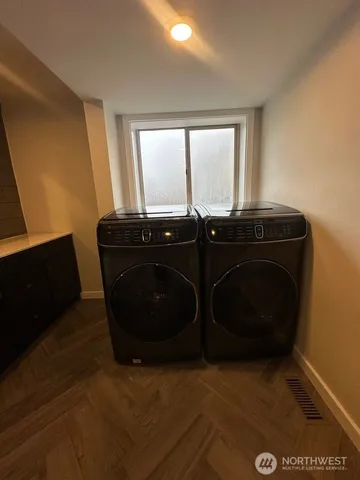 $3,900 | 11009 41st Avenue Southeast, Everett, WA 98208