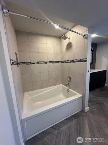 $3,900 | 11009 41st Avenue Southeast, Everett, WA 98208