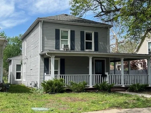 $210,000 | 626 South Walnut Street, Ottawa, KS 66067