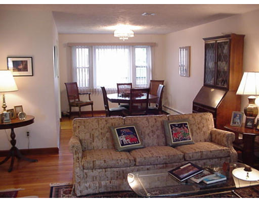 53 Browning Road Arlington, MA 02476 - Photo 3 of 10 Gallery Image 3