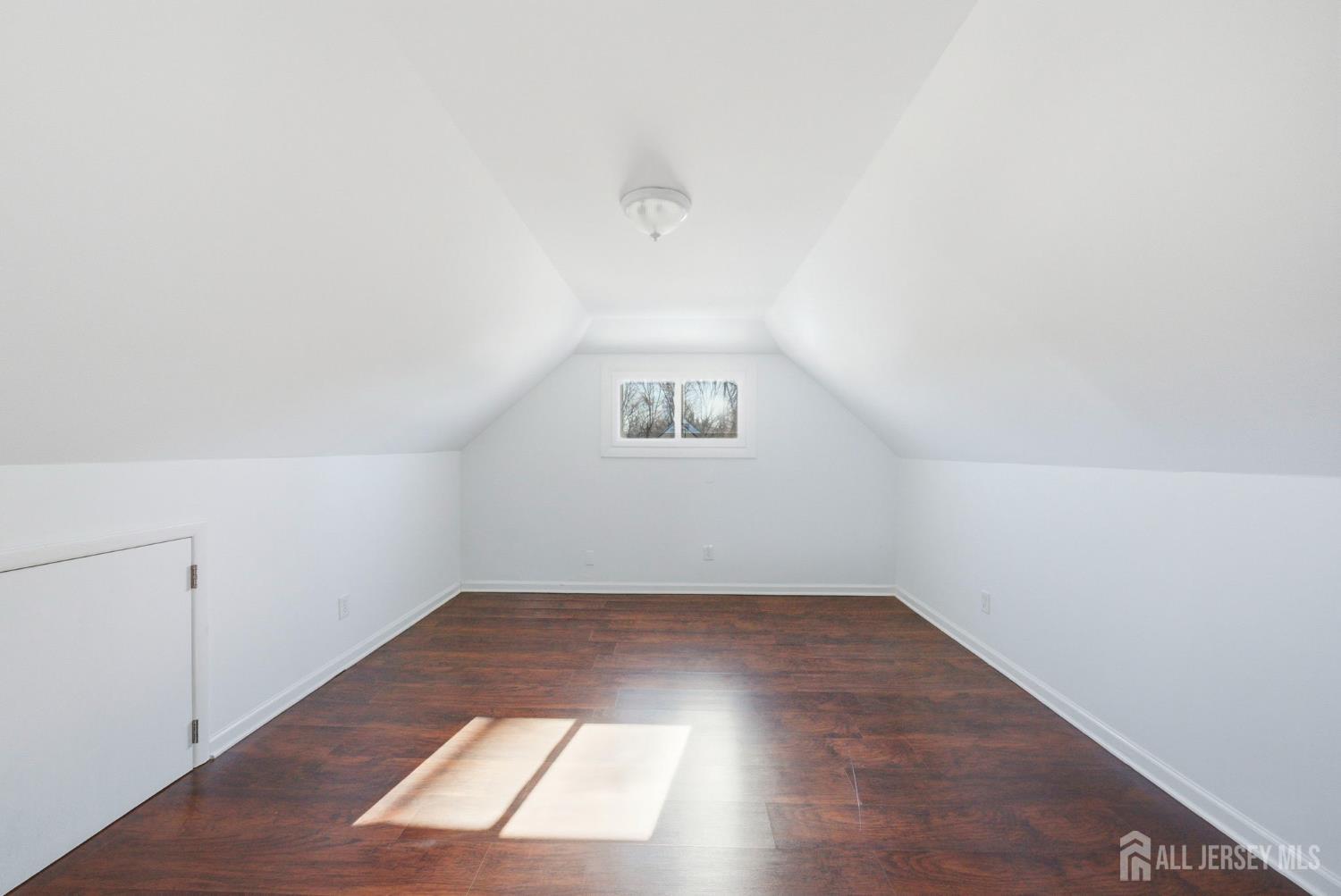 125 Tunison Road New Brunswick, NJ 08901 - Photo 16 of 23 Gallery Image 16