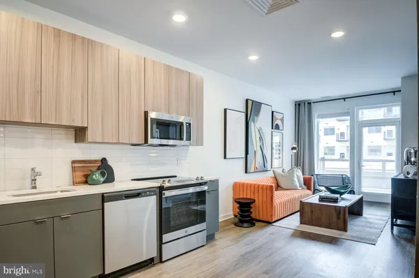 $1,540 | 503-29 North Columbus Boulevard, Unit 1253, Philadelphia, PA 19123