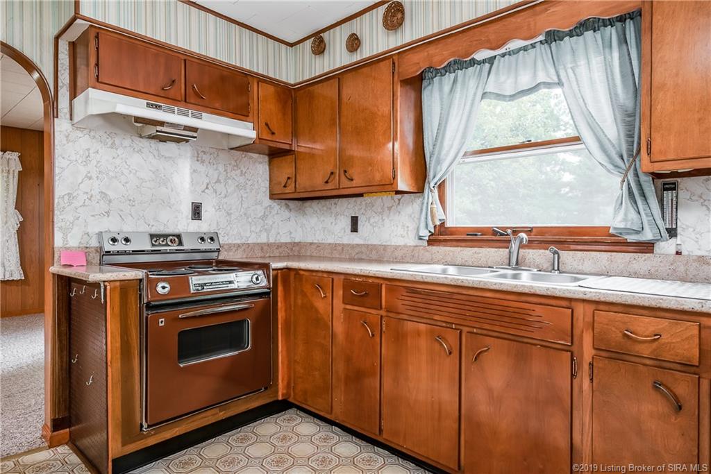 3700 Shiloh Road Southwest Corydon, IN 47112 - Photo 18 of 38