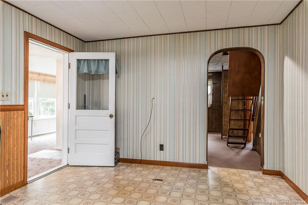 3700 Shiloh Road Southwest Corydon, IN 47112 - Photo 19 of 38
