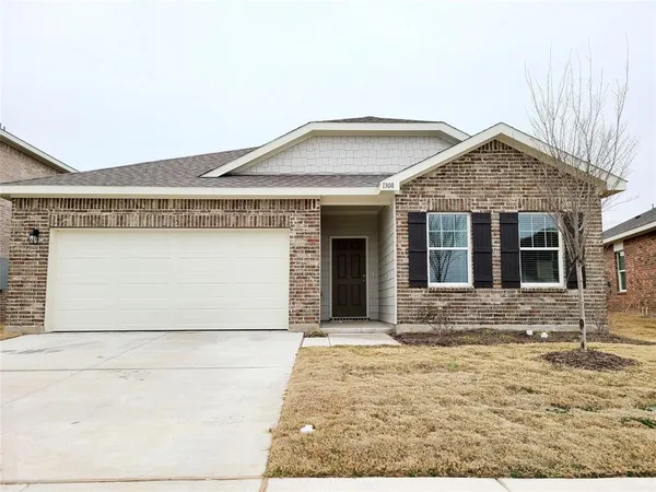 $2,190 | 1308 Fleckman Drive, Fort Worth, TX 76052