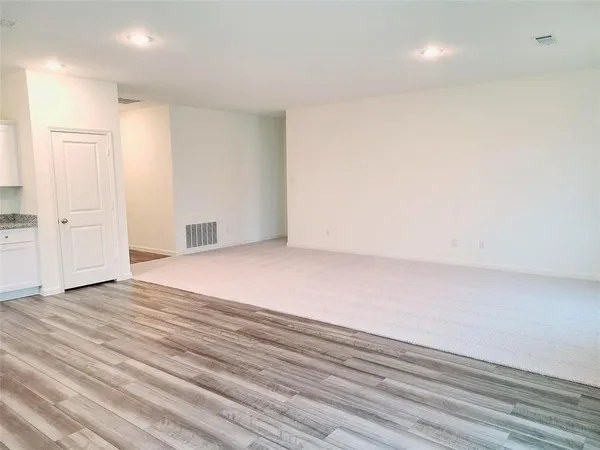 $2,190 | 1308 Fleckman Drive, Fort Worth, TX 76052