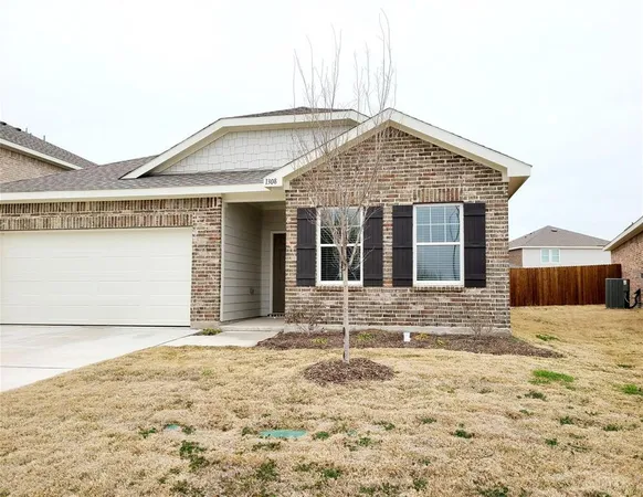 $2,190 | 1308 Fleckman Drive, Fort Worth, TX 76052
