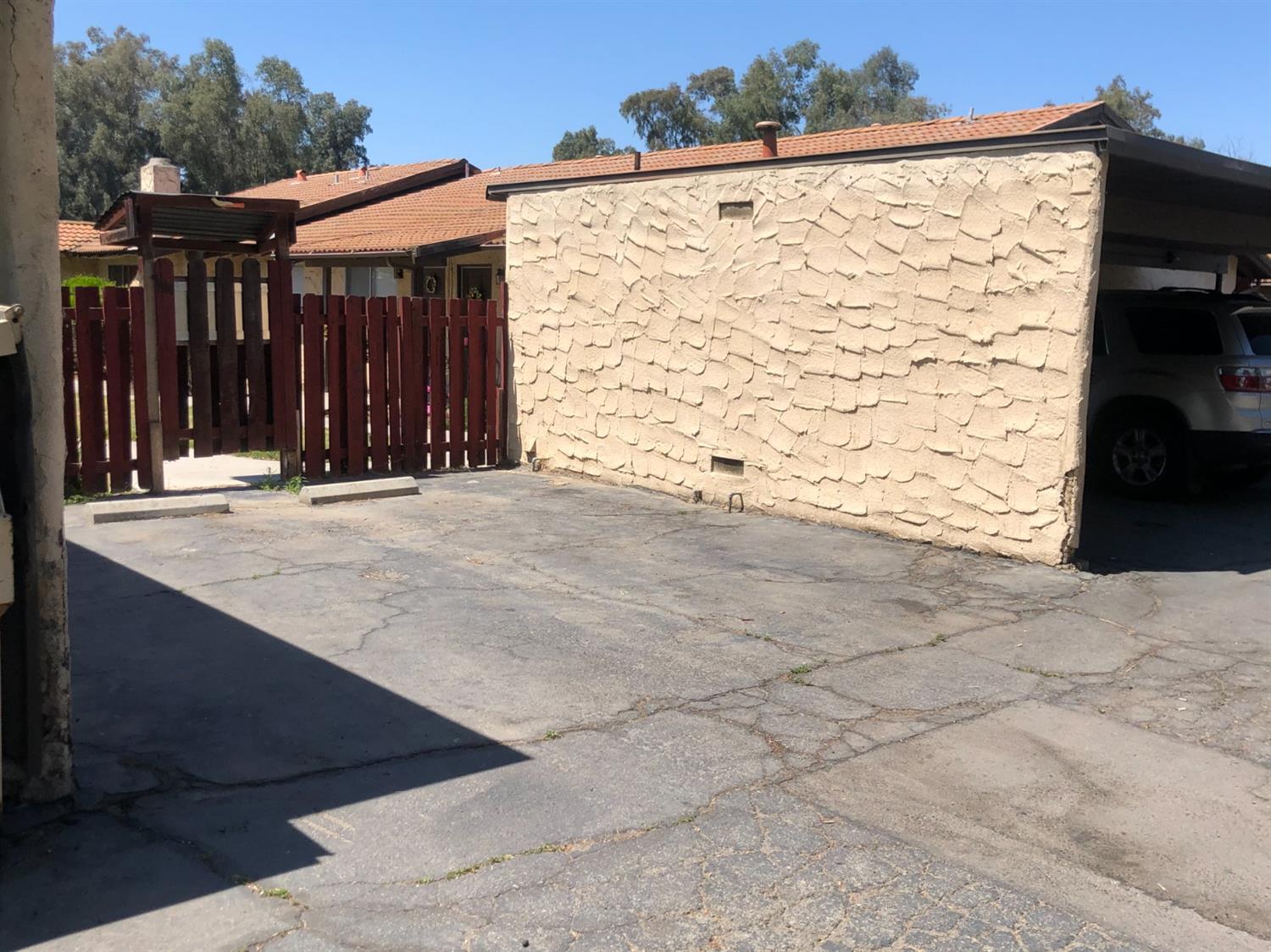 1560 South Reed Avenue Reedley, CA 93654 - Photo 5 of 6 Gallery Image 5