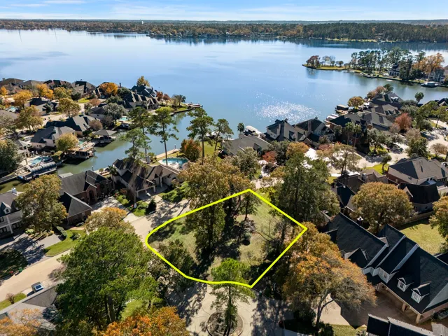 $174,000 | 227 Wedgewood Drive West, Montgomery, TX 77356