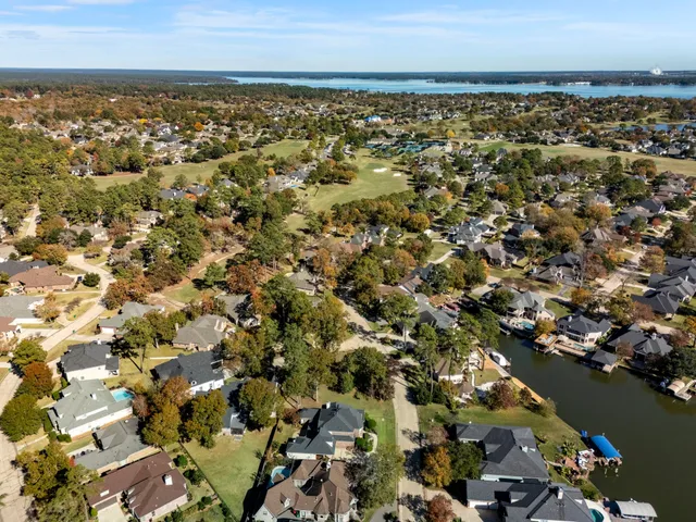 $174,000 | 227 Wedgewood Drive West, Montgomery, TX 77356