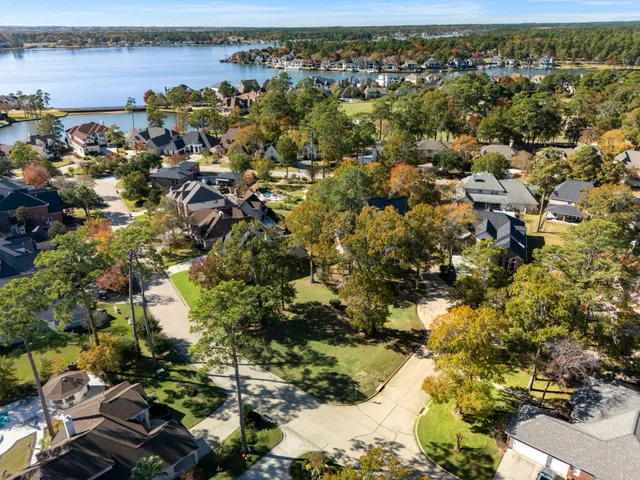 $174,000 | 227 Wedgewood Drive West, Montgomery, TX 77356