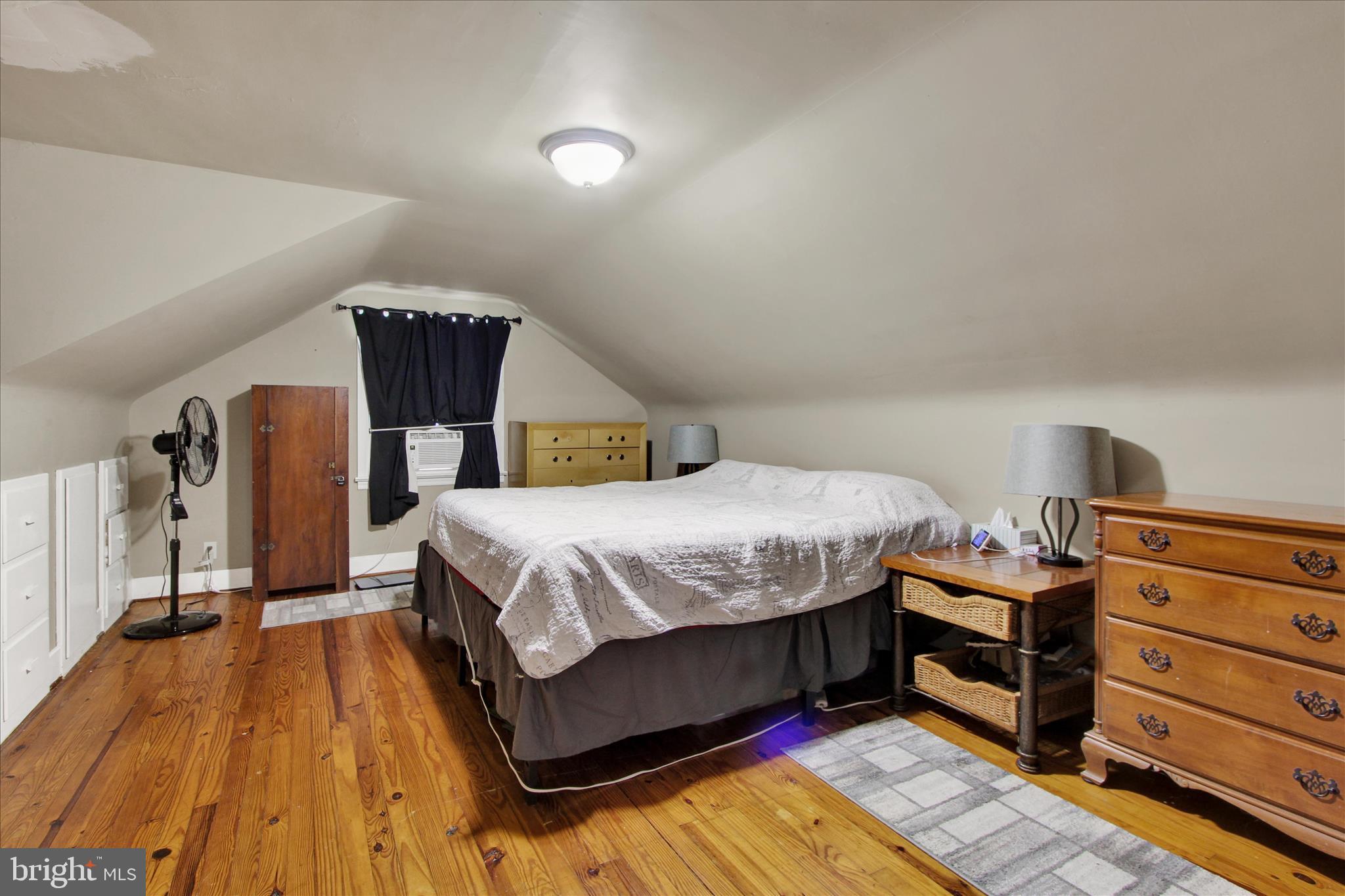 2250 South Queen Street York, PA 17402 - Photo 14 of 25