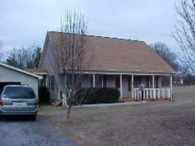 453 Old Georgia Road Pelzer, SC 29669 - Photo 1 of 7