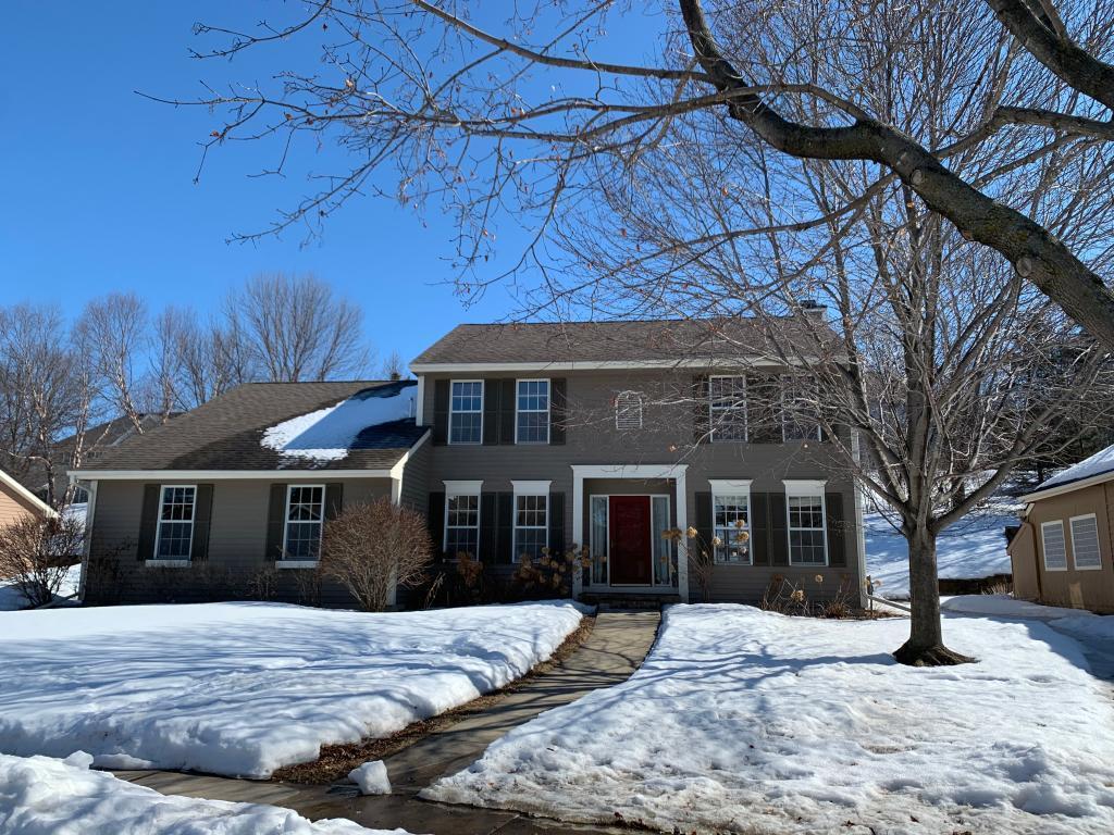1004 Foxcroft Circle Southwest Rochester, MN 55902 - Photo 1 of 1
