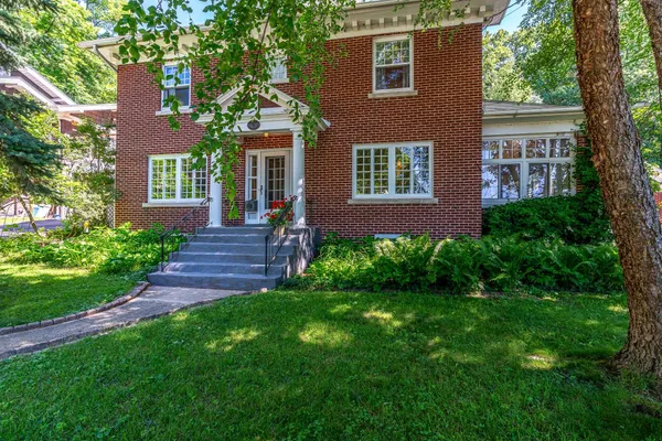 $159,000 | 18 Charles Street, Savanna, IL 61074