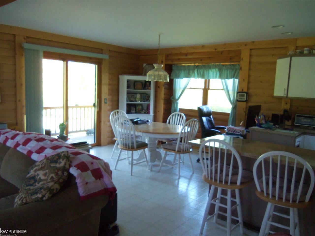 5778 McIntyre Road North Street, MI 48049 - Photo 17 of 31 Dining area
