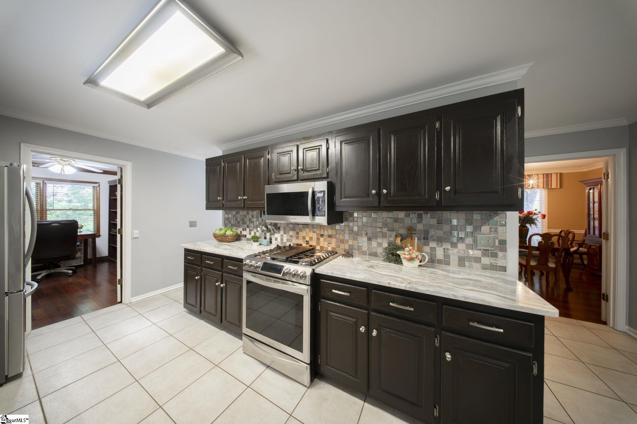 412 Perry Hill Road Easley, SC 29640 - Photo 18 of 36
