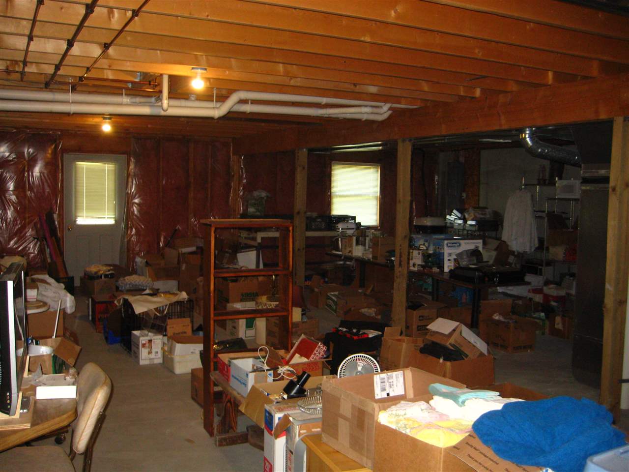 9179 South Maple City Road Maple City, MI 49664 - Photo 35 of 43 1873888-34.JPG