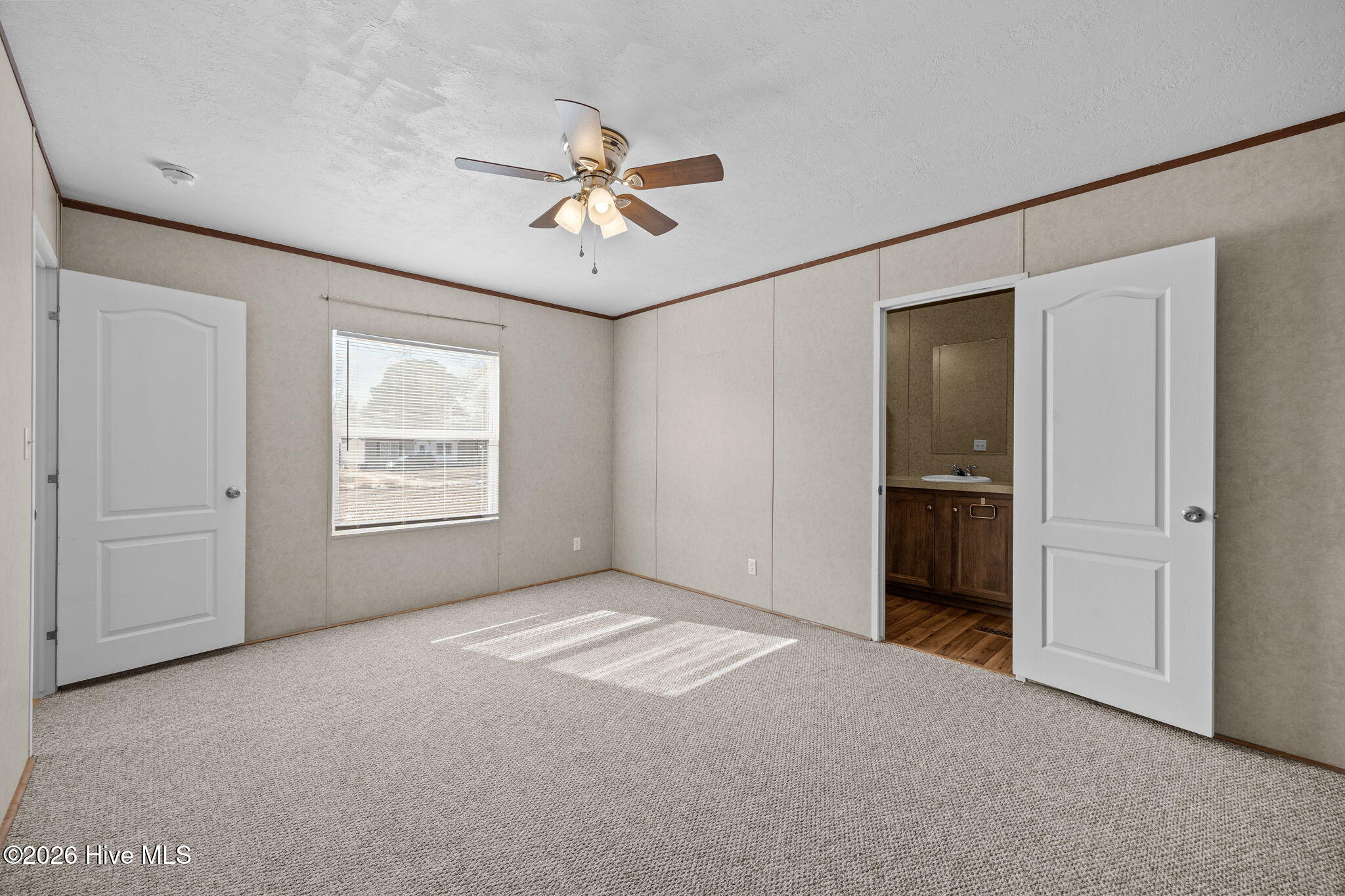 410 Fawn Drive Hampstead, NC 28443 - Photo 22 of 40 Master Bedroom