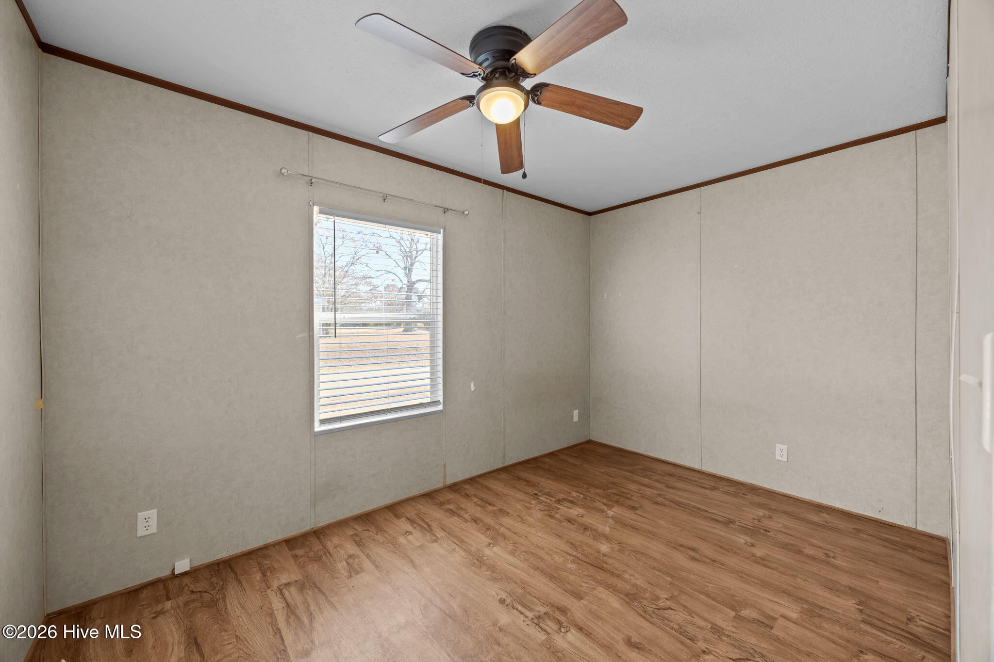 410 Fawn Drive Hampstead, NC 28443 - Photo 37 of 40 Bedroom 3