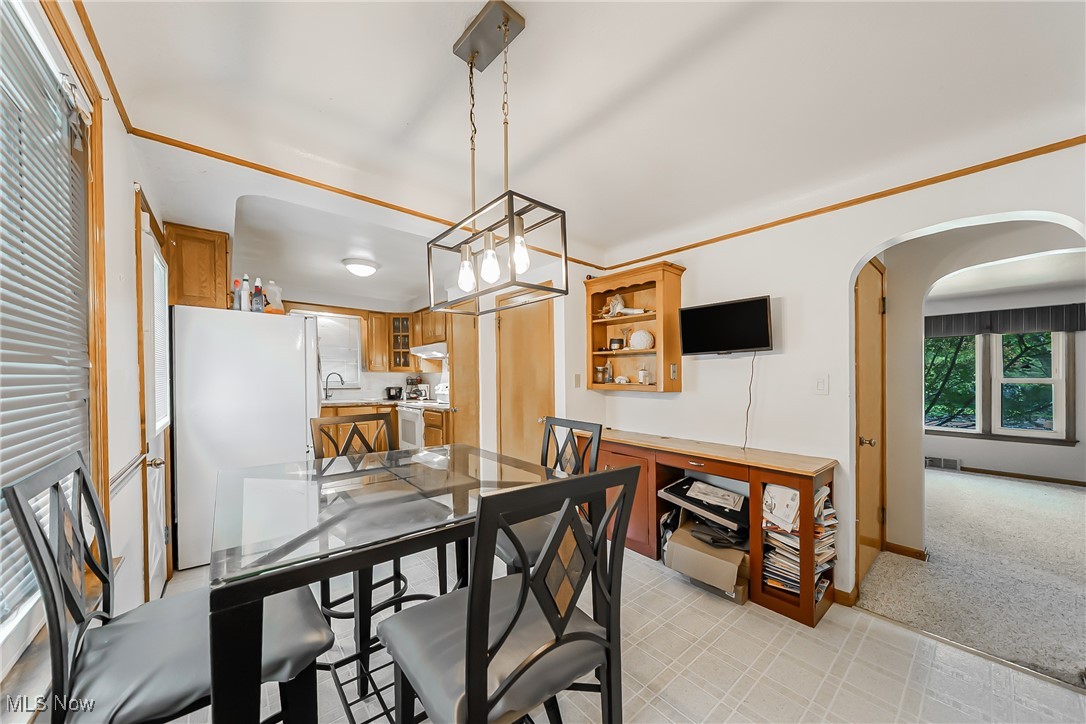 14204 Rockside Road Maple Heights, OH 44137 - Photo 14 of 49